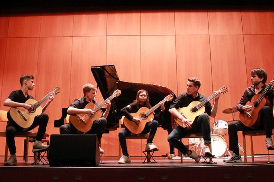 Die Schüler der Unterhachinger Musikschule freuen sich auf ihren ersten Auftritt in diesem Jahr. Foto: Musikschule Unterhaching