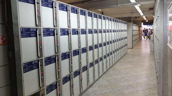 Stolze 5150 Euro hatte ein Münchner in einem Schließfach deponiert und vergessen, das Schließfach lang genug zu bezahlen. Foto: Bundespolizei