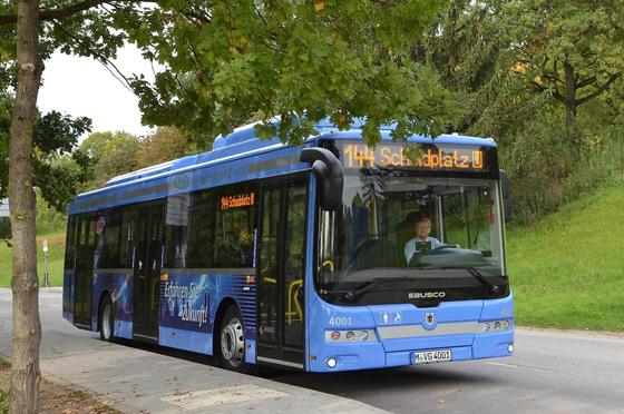 Die Busse der MVG sollen pünktlicher an ihr Ziel kommen. Dafür hat der Münchner Stadtrat jetzt mehrere Maßnahmen beschlossen. Foto: MVG/Kerstin Groh