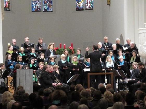 Der Posaunenchor St. Markus und das Münchner Vokalensembles präsentieren vorweihnachtliche Klänge in St. Markus. Foto: VA