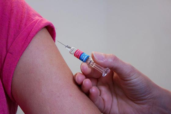 Der großen Nachfrage nach den Impfaktionen begegnet der KJR mit zusätzlichen Terminen im Dezember. Foto: CC0