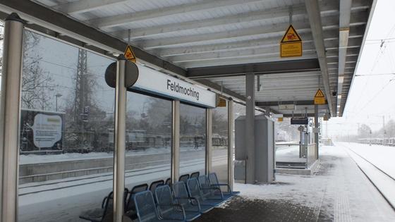 Die Bundespolizei musste sich am Feldmochinger Bahnhof mit einem 28-Jährigen aus Milbertshofen abmühen. Foto: Bundespolizei
