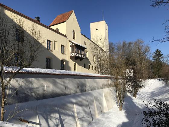 Die Grünwalder Burg war vor 500 Jahren der Austragungsort der religionspolitischen Gespräche in Bayern. Mit einer Ausstellung wird an dieses geschichtsträchtige Ereignis gedacht. Foto: hw
