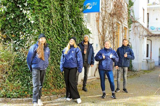 Diese Gruppe junger Naturbotschafter/innen ist derzeit in München für den LBV unterwegs.  Foto: LBV