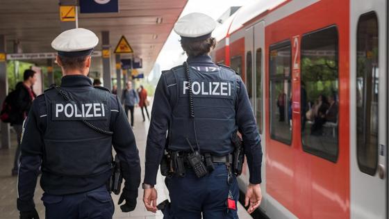 An den S-Bahn-Haltestellen in und um München ist die Bundespolizei im Einsatz. Foto: Bundespolizei