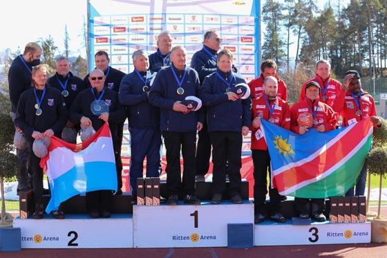 Goldmedaille für Team USA mit den Schützen Chris Coonradt (links  hinten) und Roland Geier (rechts vorne) vom EC Parksee Unterhaching. Foto: EC Parksee