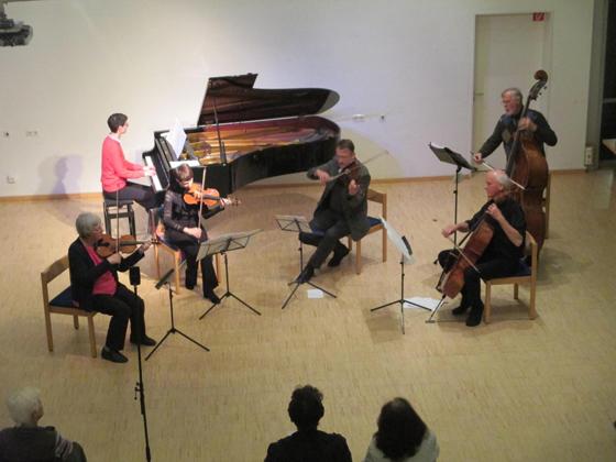 Neue Kammermusikreihe möchte die Zuhörer beschwingt ins Wochenende schicken. Foto: VA