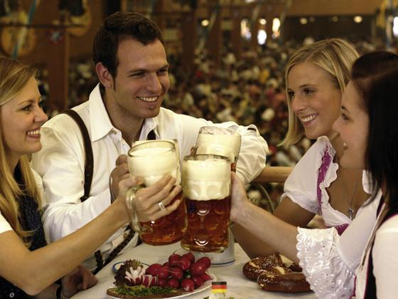 Bayern ist noch heute ein Land des Bieres. So haben 41,7 Prozent aller im Jahr 2021 in Deutschland ansässigen Braustätten ihren Sitz im Freistaat. Foto: Bayerischer Brauerbund e.V.