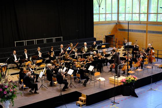 Das Orchester des Leonhardi-Ensembles e.V. Höhenkirchen-Siegertsbrunn bei der Anspielprobe zum Konzert im Mai 2022. Foto: Leonhardi Ensemble