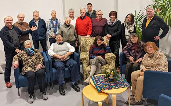 Das Team des Repair Cafés in Taufkirchen freut sich am 28. Januar über viele Besucher. Foto: vhs Taufkirchen