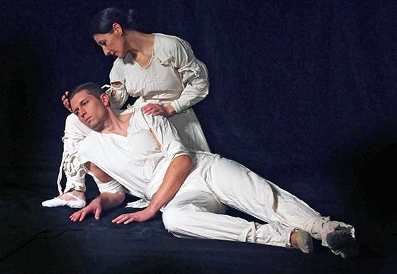 Zu einem besonderen Ballettabend wird ins Kubiz in Unterhaching eingeladen. Foto: Tanzforum München