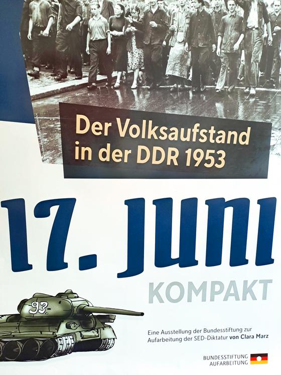 Vor 70 Jahren wurde der Volksaufstand in der DDR blutig niedergeschlagen. Eine Ausstellung erinnert daran. Foto: vhs Vaterstetten