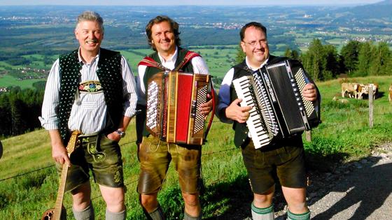 Die Kirchfeldmusikanten treten am 25. Juni beim Straßenfest in Höhenkirchen auf.  Foto: Kirchfeldmusikanten