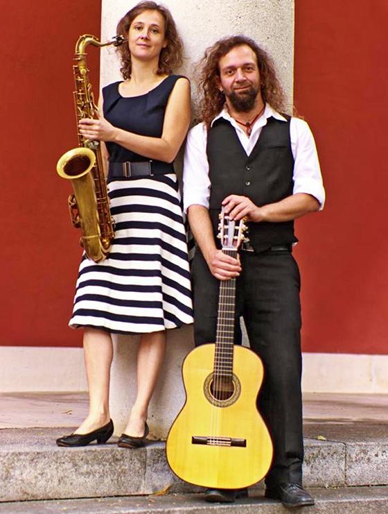 Fabricio Cavalcante und Jasmin Gundermann spielen beim »SommerHofKonzert«. Foto: Fabricio Cavalcante