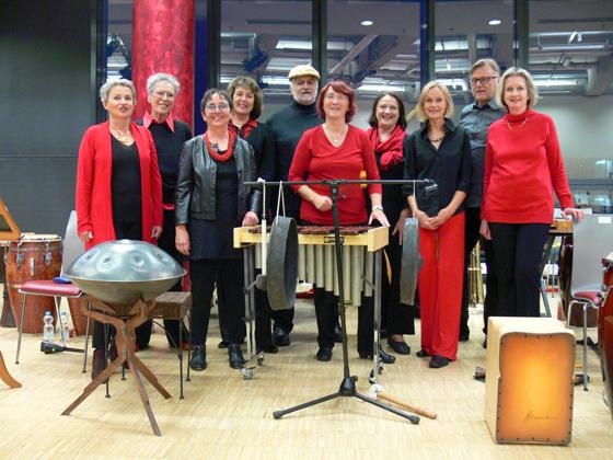 Die "Klangräume" von Eberhard Adamzig and Friends bieten exotische Musik auf besonderen Instrumenten.  Foto: VA