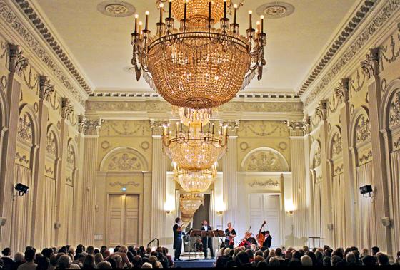 Im Max-Joseph-Saal darf man sich am 2. Dezember auf ein Konzert der Extraklasse freuen. Foto: Bavaria Klassik
