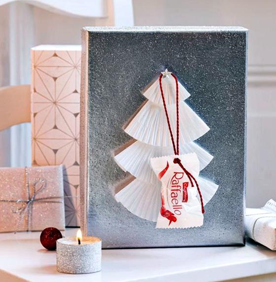 Hübsch verpackt macht Schenken gleich noch viel mehr Spaß, und das nicht nur zur Weihnachtszeit. Foto: Silke Zander/Ferrero