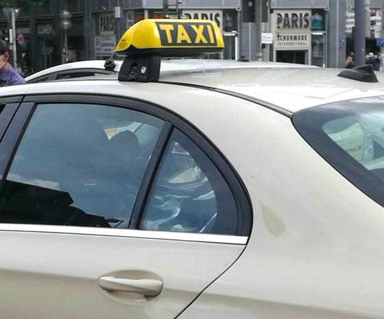 Einige Neuerungen für Taxifahrer und -fahrgäste hat der Stadtrat beschlossen. Sie gelten ab 1. April.  Foto: ar