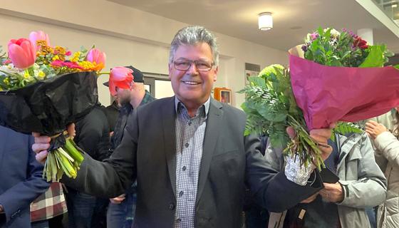Bürgermeister Edwin Klostermeier (SPD) konnte die Wahl für sich entscheiden. Er ist und bleibt Bürgermeister von Putzbrunn.  Foto: hw