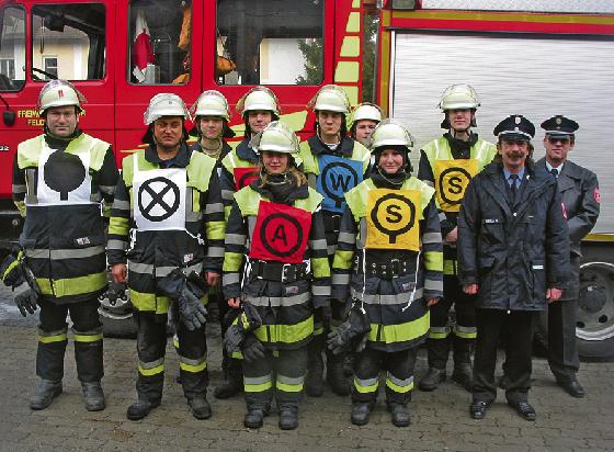 Erfolgreiche Truppmannprüfung bei der Feuerwehr Feldkirchen. Foto: FW