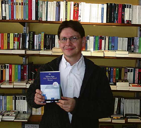 Jürgen Reuter stellt den Roman »Die Frau im Mond« von Milana Agus vor, als Taschenbuch 2009 erschienen bei dtv.	 Foto: VA