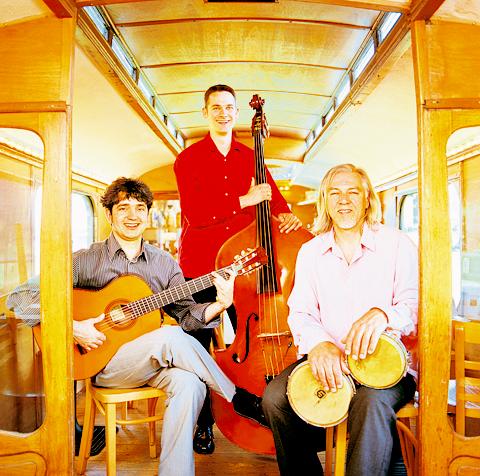 Das Stefan Grasse-Trio spielt auf. Foto: Veranstalter