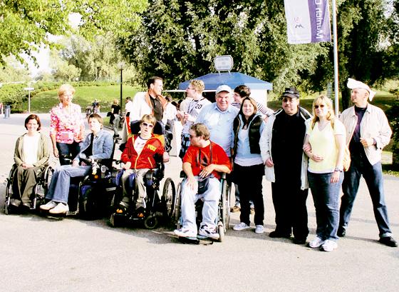 Die Bernsteingruppe will nun an die Öffentlichkeit gehen, zum Mutmachen für andere Menschen mit Behinderung.  Foto: pt