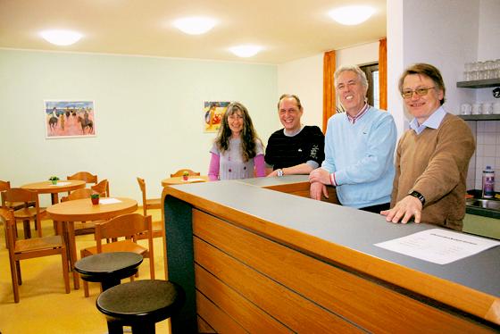 Das pädagogische Team mit (v. l.) Andreas Wilde, Gerhard Baier, Reiner Schweigart und Hilde Schmid freut sich auf den Betrieb. Foto: Hettich