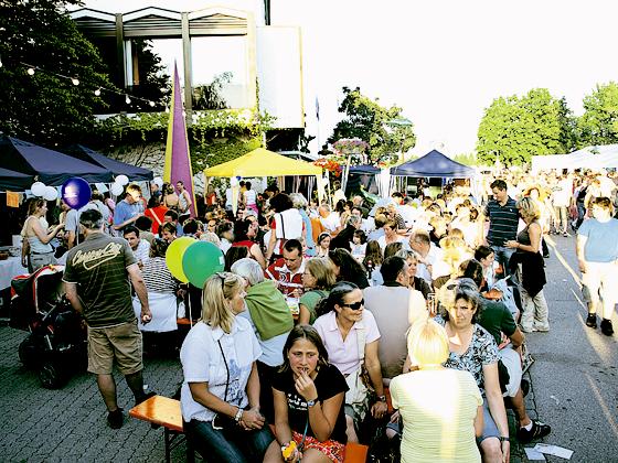 Bis zu 10.000 Besucher werden beim Vaterstettener Straßenfest erwartet. Foto: Gemeinde