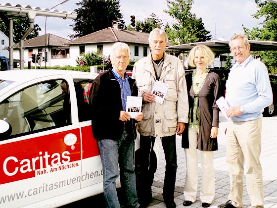 Helfen gerne, wenn Not am Mann ist: Erwin Scharl, Dieter Kuttig, Gabriele Zapf und Bernt Romberg die beim neuen Projekt des Freiwilligen-Zentrums der Caritas, der Mobilen Werkstatt mitmache. Foto: WoschÃ©e