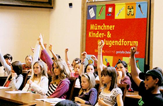 Im Stadtbezirk Bogenhausen können Kinder  über die Anträge ihrer Mitstreiter abstimmen.	Foto: VA