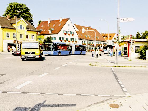 Das Erscheinungsbild der Truderinger Straße und ein Verkehrskonzept sind Bestandteile der geplanten Maßnahmen.  Foto: Kohnke