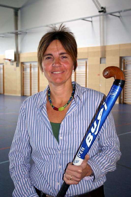 Pia Kraske, Jugendleiterin des ESV München, Bereich Hockey, wünscht sich mehr Hallenzeiten für ihre sportlichen Schützlinge. Foto: Kirsten Ossoinig