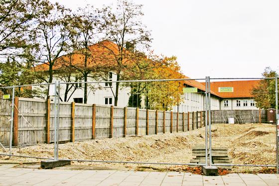 Ob die neue Sporthalle am Theodolinden-Gymnasium eine Tribüne bekommt oder nicht, wird im kommenden Jahr vom Stadtrat entschieden. Foto: Hettich