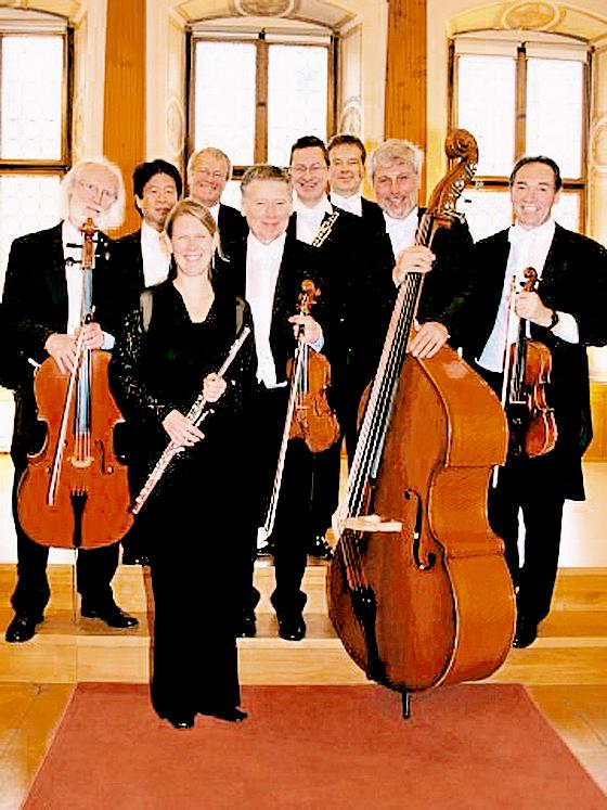 Das Johann-Strauß-Ensemble spielt am 9. Januar im Oskar-Maria-Graf-Gymnasium.	Foto: Privat