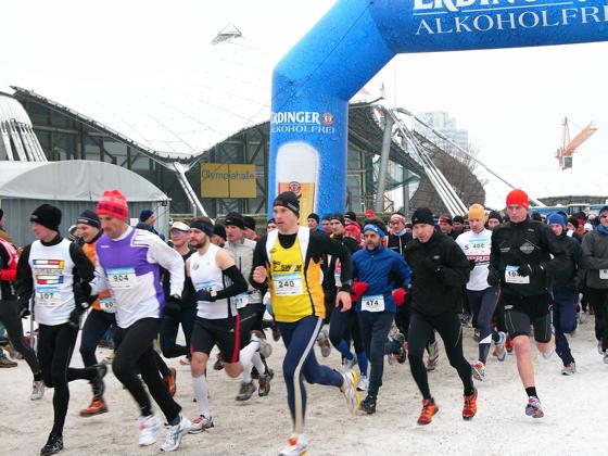 Rund 550 Läufer nahmen beim Winterlauf im Olympiapark teil. Foto: Privat