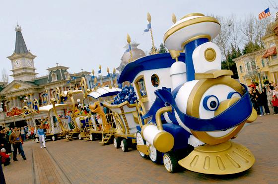 Steigen Sie ein: Spaß für Jung und Alt im Disneyland Paris.