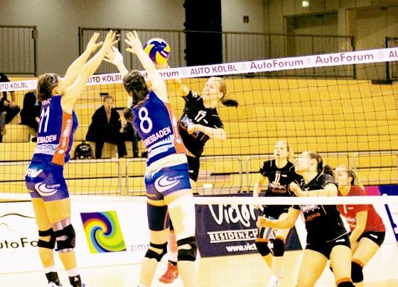 Die Chancen standen schlecht in Wiesbaden für die Volleyballerinnen des SVL.	Foto: Privat