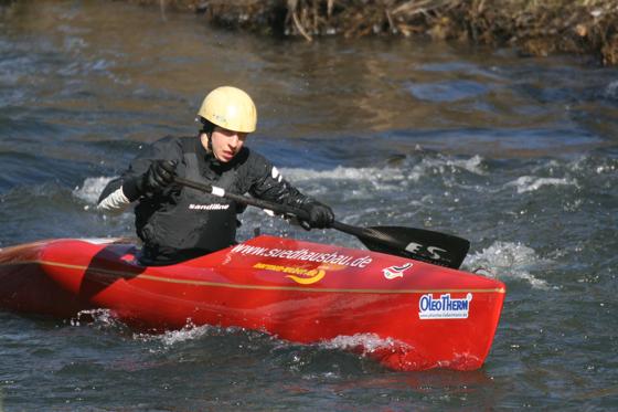 Wildwasserfahrer Janosch Plathner fuhr beim Saisonauftakt an der Sülz auf den 2. Platz. Foto: Privat