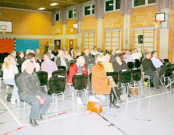 Rund 60 Besucher informierten sich über das geplante Parkraummanagement für Obergiesing. Foto: HH