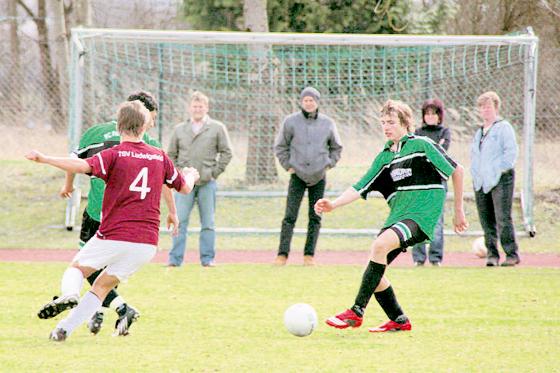Gute Konter der Fasanen bringen TSV Ludwigsfeld in Verlegenheit.	Foto: FC Fasanerie Nord