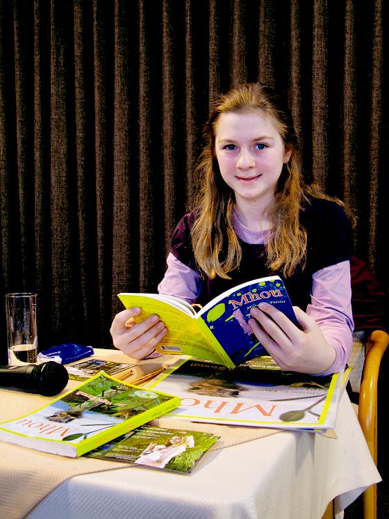 Miriam Förster las aus ihrem zweiten Buch »Mhou  der Familienvater« vor. 	Foto: hw