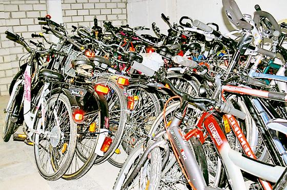 Schnäppchenjäger können am 26. Juni Fahrräder ersteigern. 	Foto: VA
