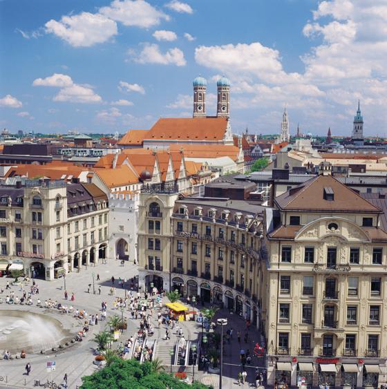  Beliebter denn je bei Touristen aus dem In- und Ausland: München, besonders die Innenstadt zwischen Stachus und Viktualienmarkt. Foto: Christl Reiter/FVA