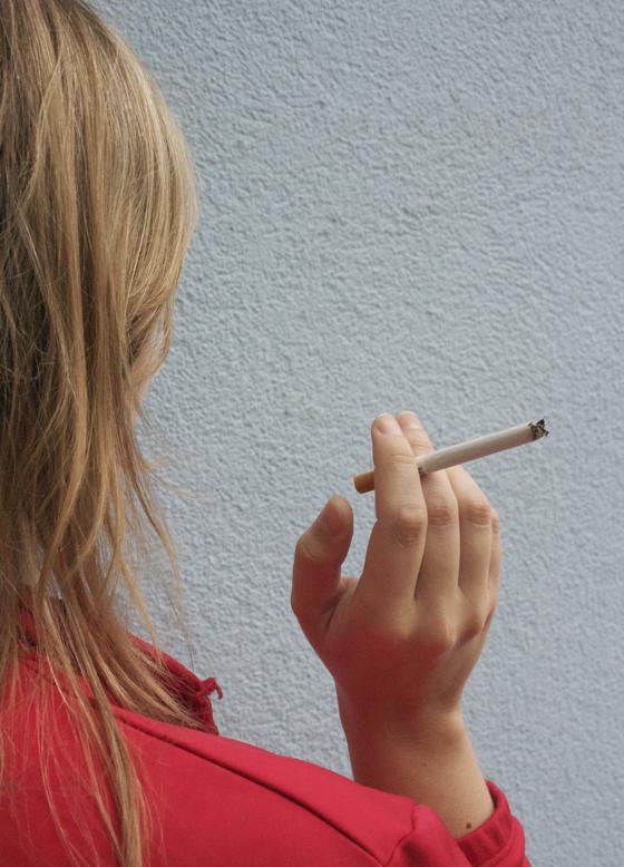 Ob das bisherige Rauchverbot noch ausgeweitet wird, haben die Bürger in der Hand. Foto: Archiv