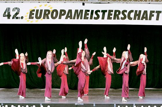 Die Tanzgruppen des TSV Schleißheim bei der 42.  Europameisterschaft.  	Foto: Tony Maher
